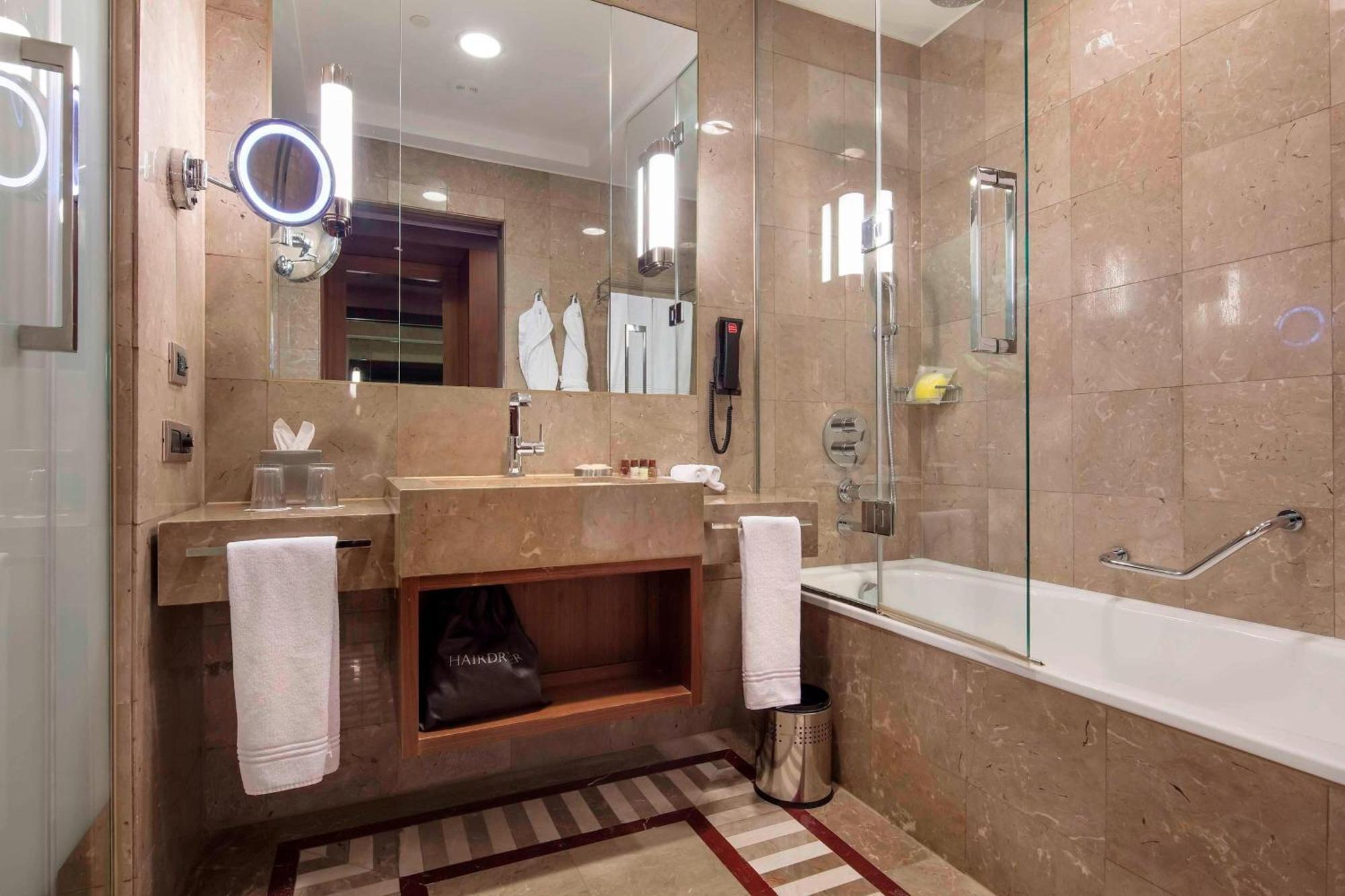 Sheraton Bursa Hotel Exterior foto Bathroom